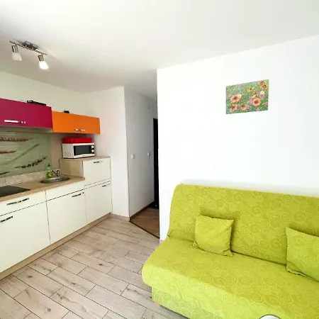 Cozy Seaside In Jadranovo, 24 Sqm, Ocean View * Jadranovo