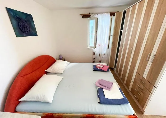 Cozy Seaside In Jadranovo, 24 Sqm, Ocean View *