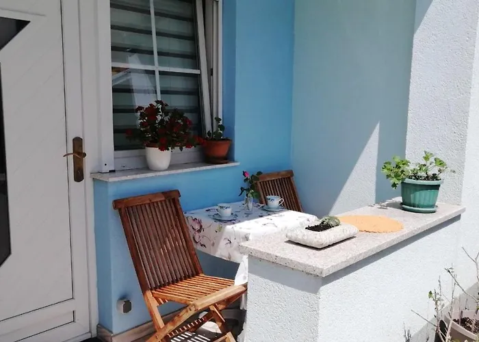Cozy Seaside In Jadranovo, 24 Sqm, Ocean View Apartmán