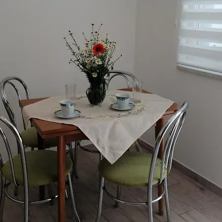 Apartment Cozy Seaside In Jadranovo, 24 Sqm, Ocean View Jadranovo